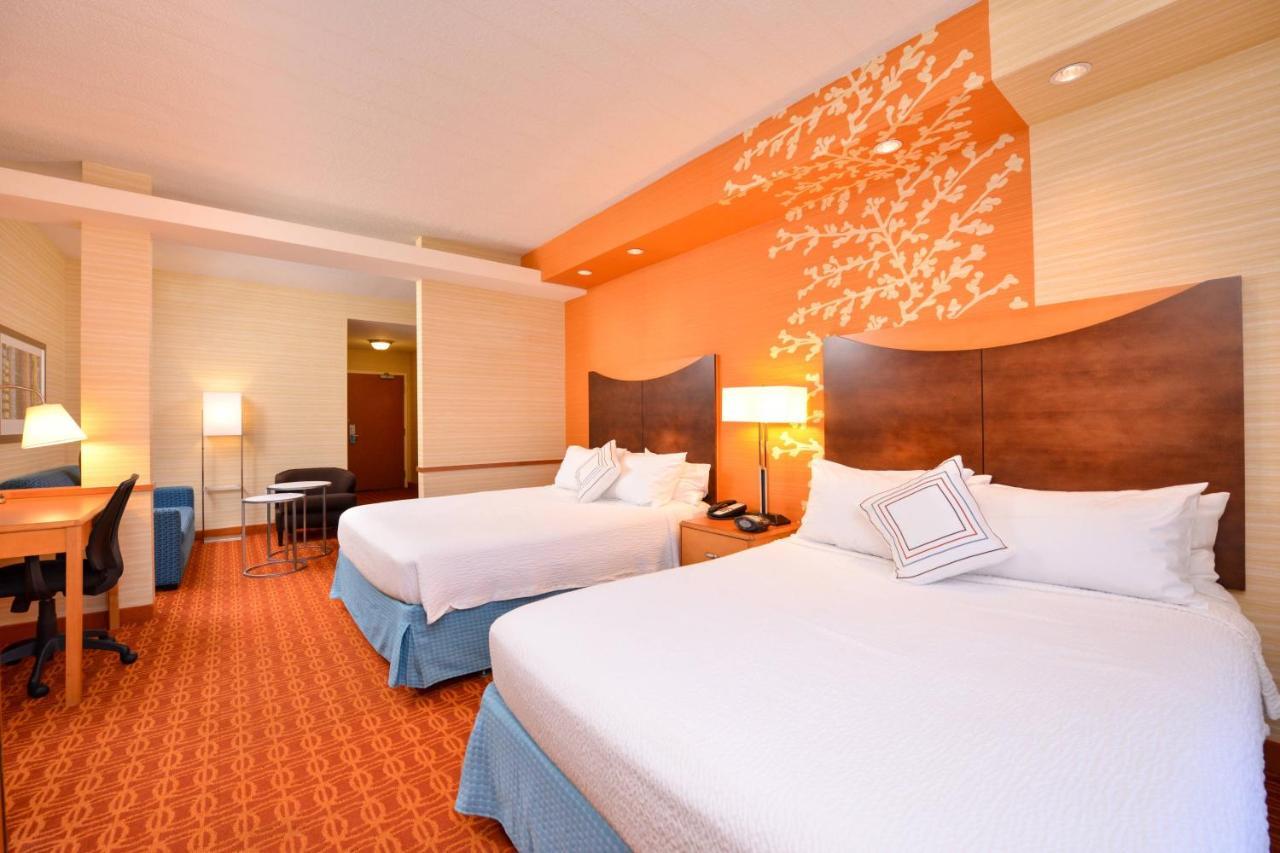 Fairfield Inn & Suites Вайт-Марш Екстер'єр фото