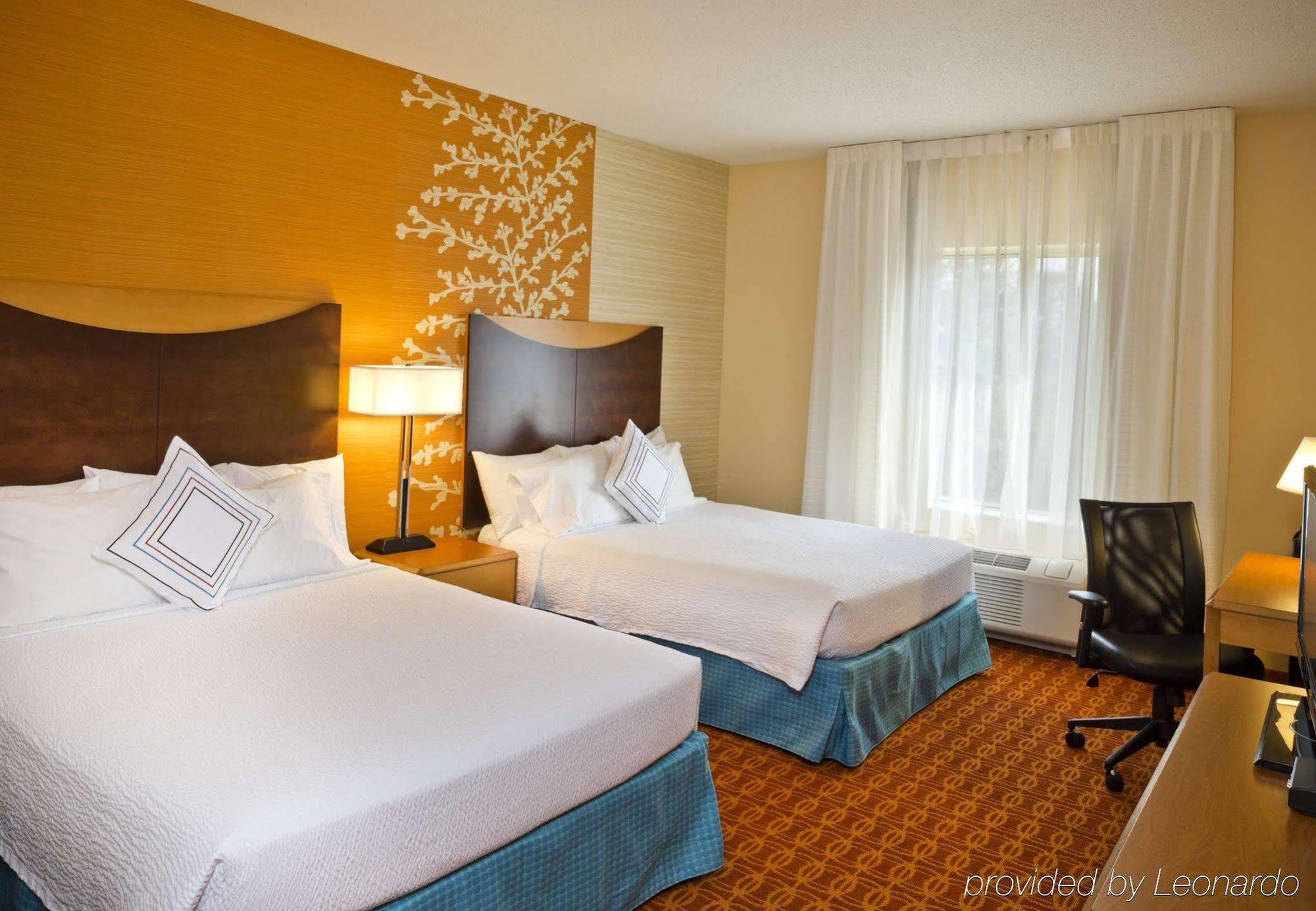 Fairfield Inn & Suites Вайт-Марш Екстер'єр фото